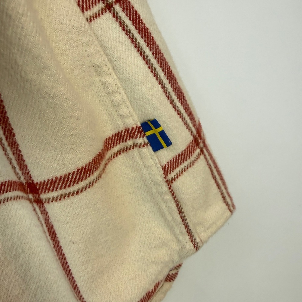 Fjallraven Ovik Twill Shirt Womens S Cream Red Plaid G-1000 Elbow Patch 84134 - Picture 3 of 12